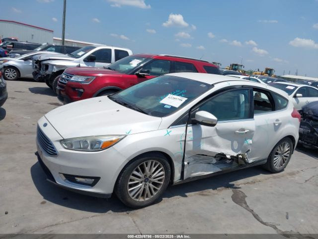 1FADP3N24GL340470 Ford Focus Titanium
