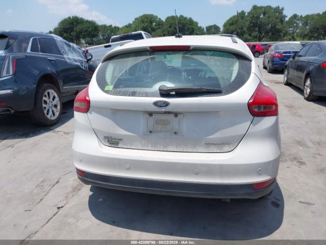 1FADP3N24GL340470 Ford Focus Titanium