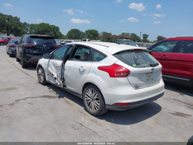 1FADP3N24GL340470 Ford Focus Titanium