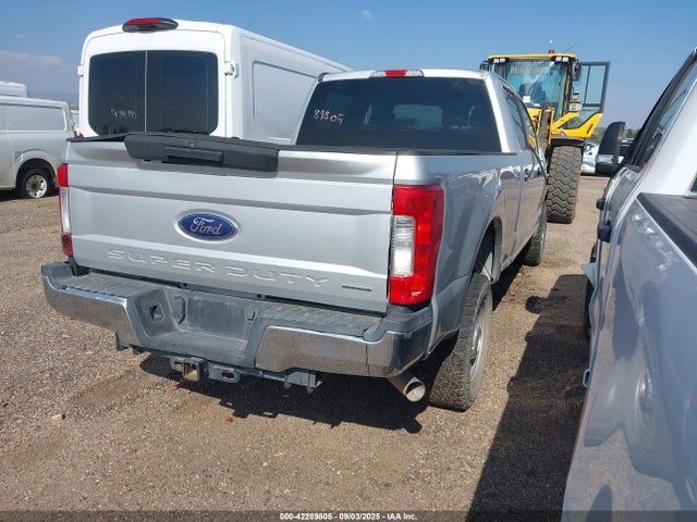 Ford F-250 2017 1FT7W2B65HEC10392 Image 32
