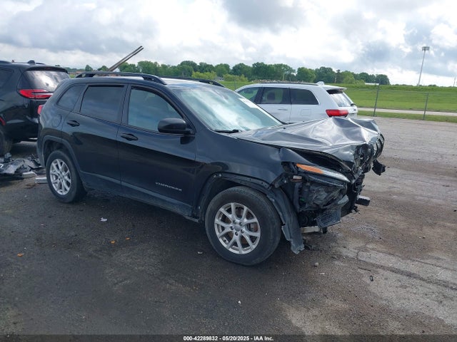 1C4PJMAB8GW290174 Jeep 2016