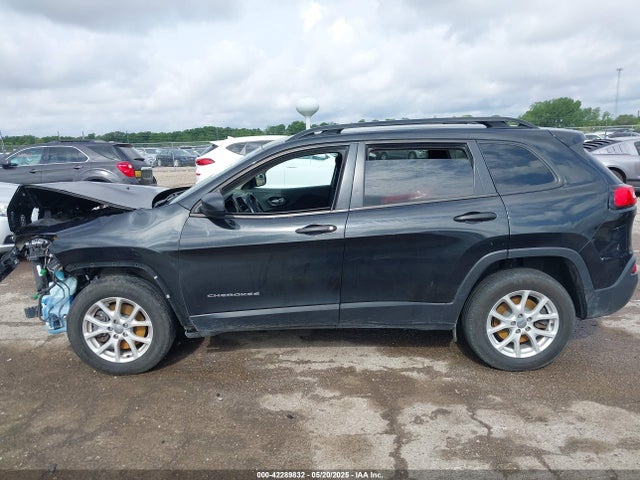 1C4PJMAB8GW290174 Jeep 2016