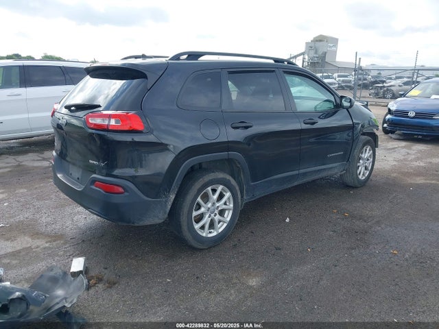 1C4PJMAB8GW290174 Jeep 2016