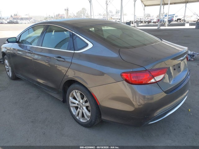 Chrysler 200 Limited 2015 1C3CCCAB8FN740885 Image 3
