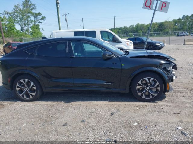 3FMTK3SU3PMB05269 Ford Mustang Mach-e Premium