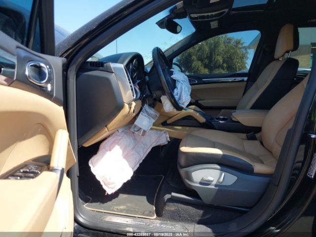 2014 PORSCHE CAYENNE WP1AA2A23ELA09728 Photo 4