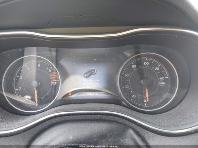 1C4PJLDB5KD380988 Jeep Cherokee Limited Fwd