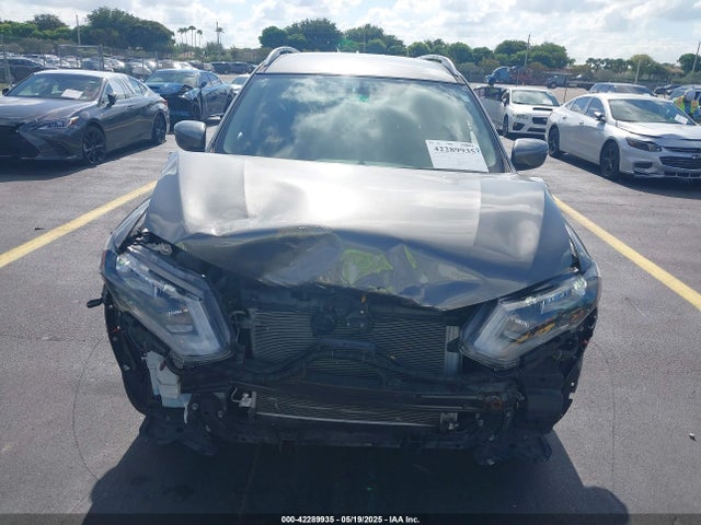 Nissan ROGUE S 2017 JN8AT2MT0HW388730 Image 13
