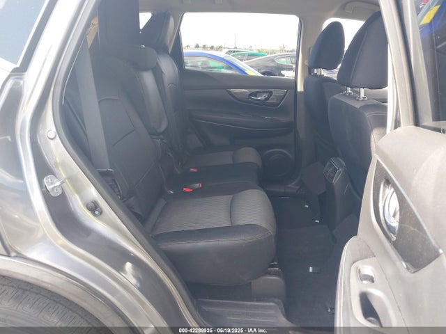 Nissan ROGUE S 2017 JN8AT2MT0HW388730 Image 8