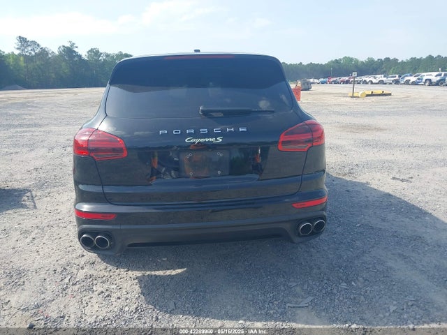 Porsche Cayenne E-hybrid S 2016 WP1AE2A27GLA59572 Image 16