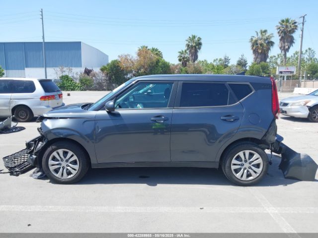 KNDJ23AU6M7785168 KIA SOUL LX