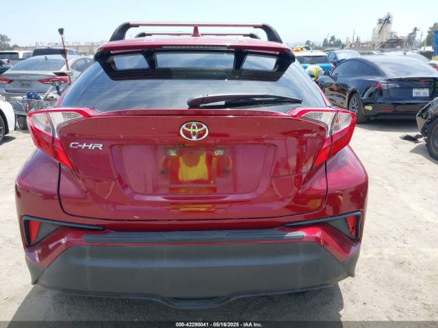 JTNKHMBX9K1046003 Toyota C-HR XLE