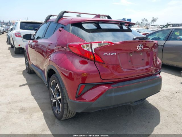 JTNKHMBX9K1046003 Toyota C-HR XLE