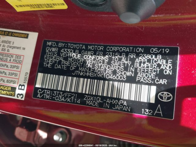 JTNKHMBX9K1046003 Toyota C-HR XLE