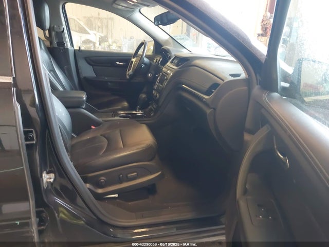 1GNKRHKDXHJ277247 Chevrolet Traverse 2lt