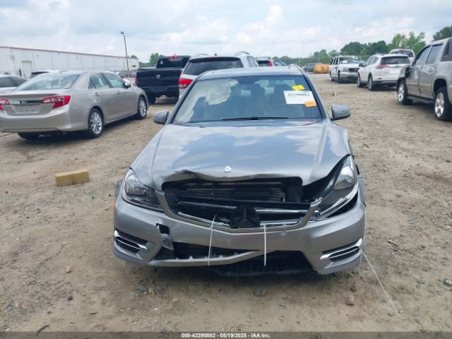 WDDGF4HB6EA942040 Mercedes-Benz C 250 Luxury/sport