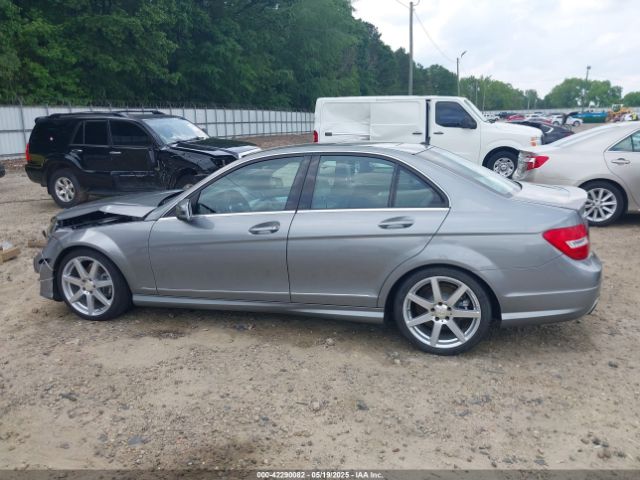 WDDGF4HB6EA942040 Mercedes-Benz C 250 Luxury/sport