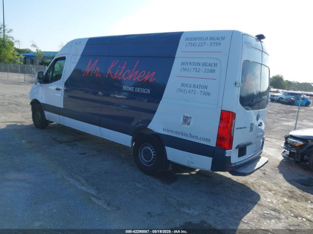 2021 MERCEDES-BENZ SPRINTER 2500 W1W40CHY6MT056093 Photo 2