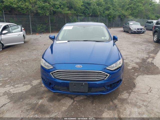 3FA6P0HD7HR169656 Ford FUSION SE