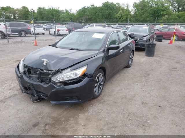1N4AL3APXHC113611 Nissan 2017