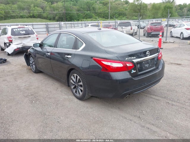 1N4AL3APXHC113611 Nissan 2017