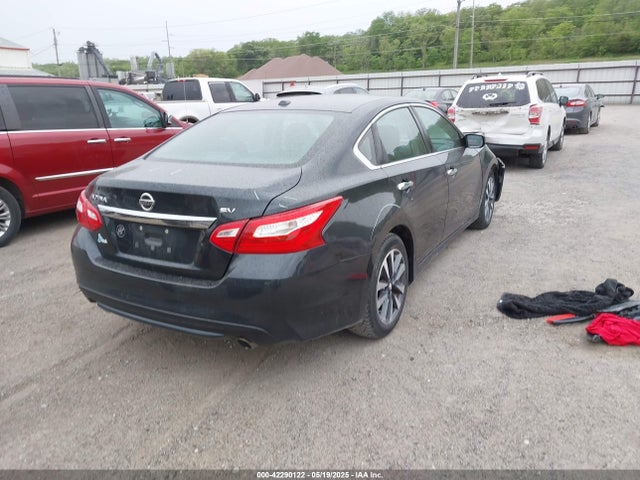 1N4AL3APXHC113611 Nissan 2017