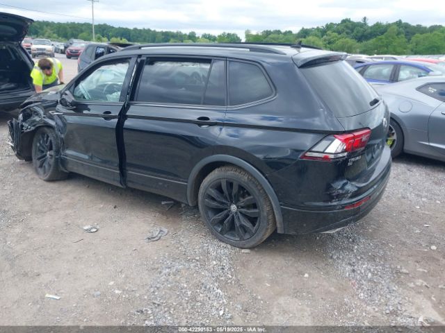 2021 VOLKSWAGEN TIGUAN 3VV2B7AX4MM111887 Photo 2