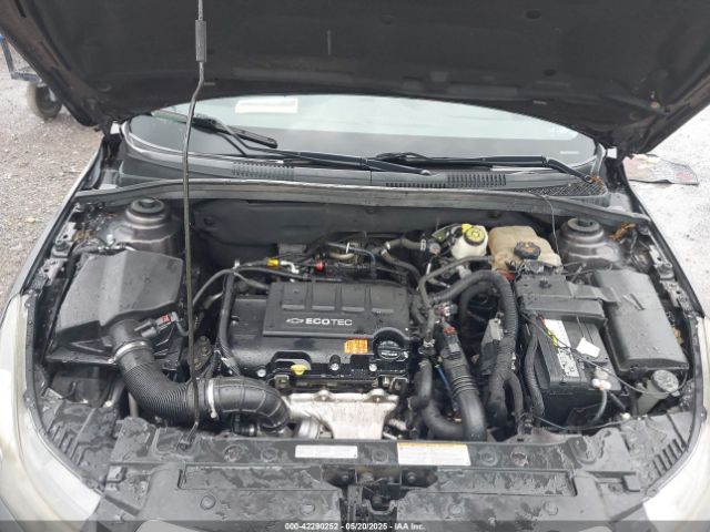 1G1PC5SBXE7336621 Chevrolet Cruze 1lt Auto