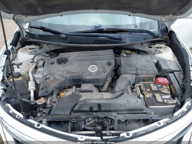 Nissan Altima 2015 1N4AL3AP8FN330169 Image 10
