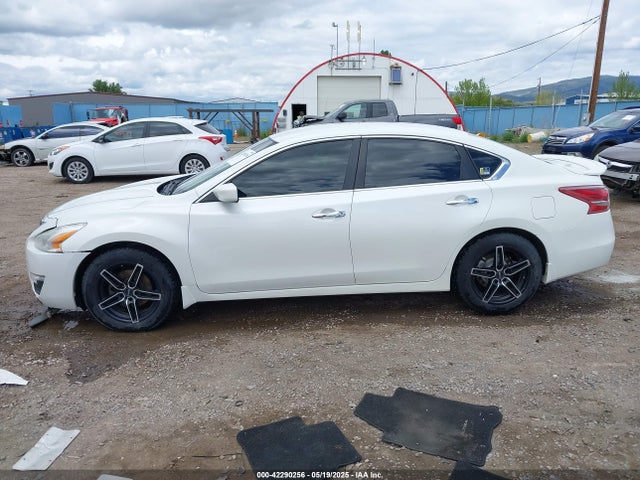 Nissan Altima 2015 1N4AL3AP8FN330169 Image 14