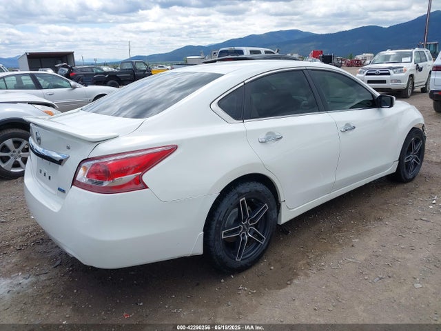 Nissan Altima 2015 1N4AL3AP8FN330169 Image 4