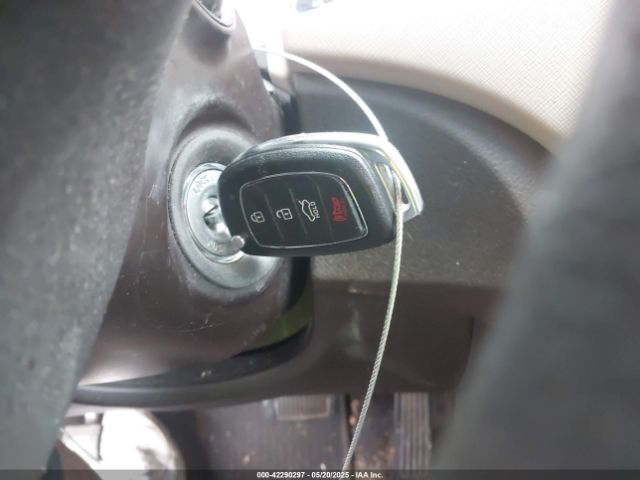 5XYZU3LB0GG345673 Hyundai Santa Fe Sport 2.4l