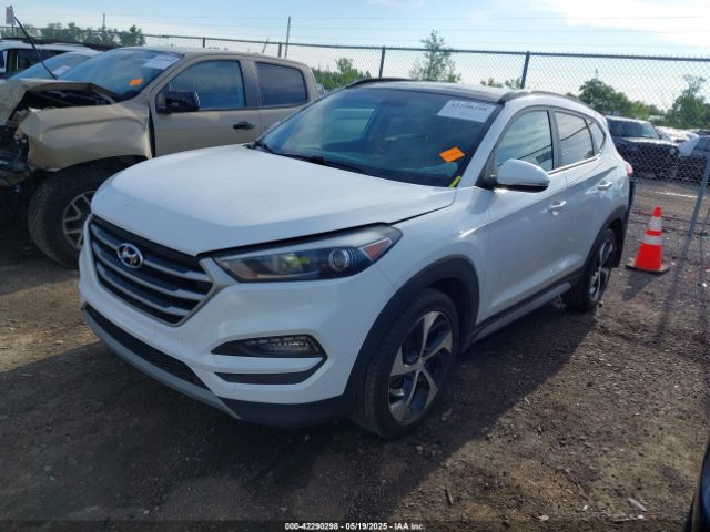 KM8J33A20JU769665 Hyundai Tucson Value