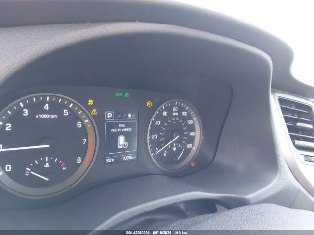KM8J33A20JU769665 Hyundai Tucson Value