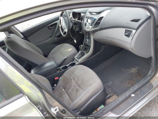 5NPDH4AE2EH510470 Hyundai ELANTRA SE
