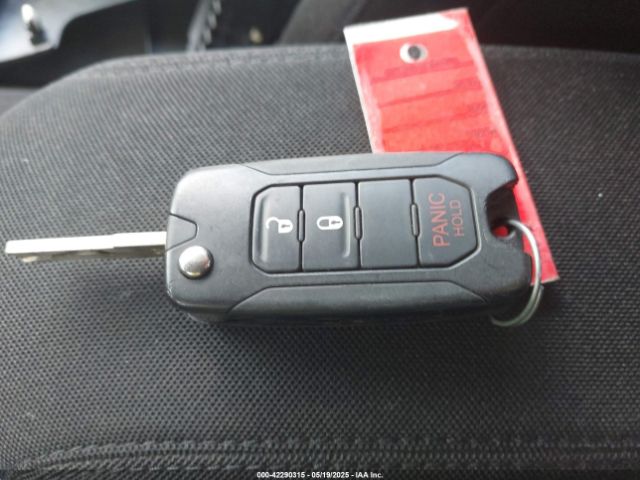 ZACCJBBT1FPC17542 Jeep Renegade Latitude