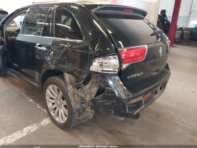 2LMDJ8JK7EBL03618 Lincoln 2014