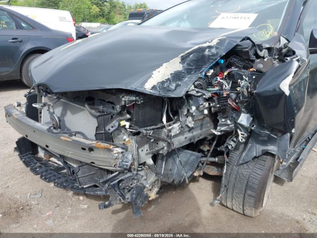 JTNKARJE3JJ560669 Toyota COROLLA IM