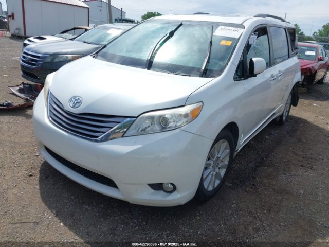 2015 TOYOTA SIENNA 5TDDK3DC9FS119513 Photo 1