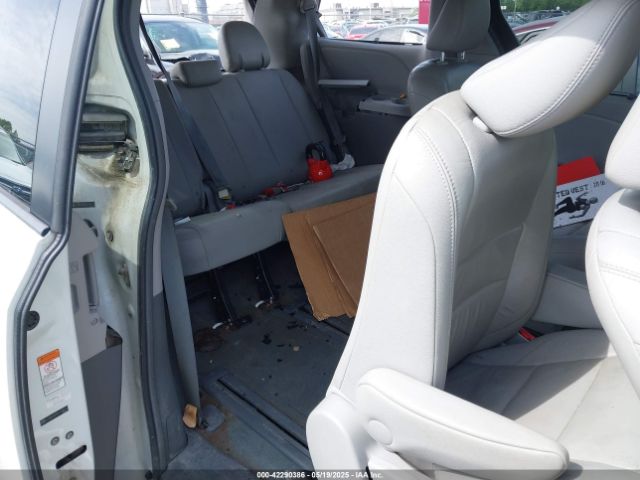 2015 TOYOTA SIENNA 5TDDK3DC9FS119513 Photo 7