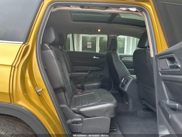 1V2NR2CA3JC564705 Volkswagen Atlas Sel Premium