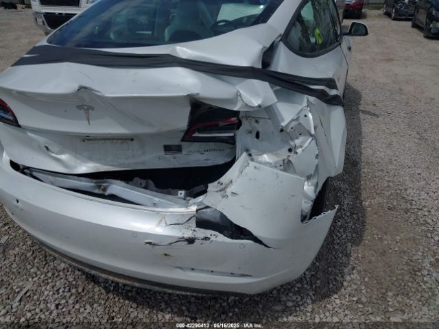 5YJ3E1EB4NF165427 Tesla Model 3 Long Range Dual Motor All-wheel Drive