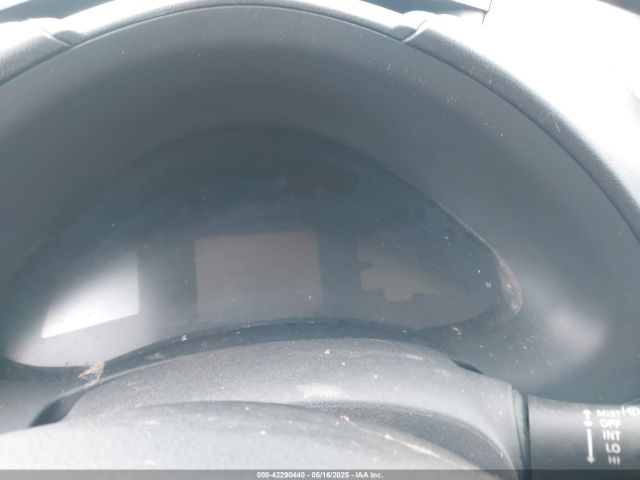 1N4AZ0CP8EC334260 Nissan LEAF S