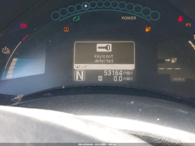 1N4AZ0CP8EC334260 Nissan LEAF S