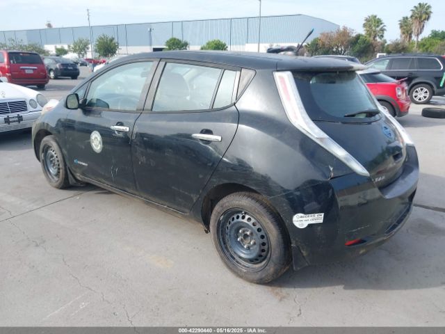 1N4AZ0CP8EC334260 Nissan LEAF S