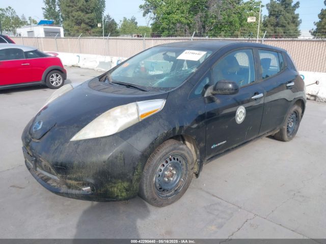 1N4AZ0CP8EC334260 Nissan LEAF S