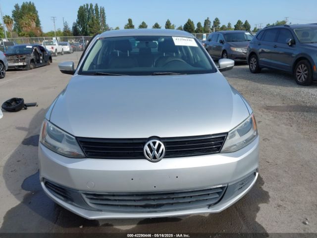 3VWD17AJ8EM396310 Volkswagen Jetta 1.8t Se