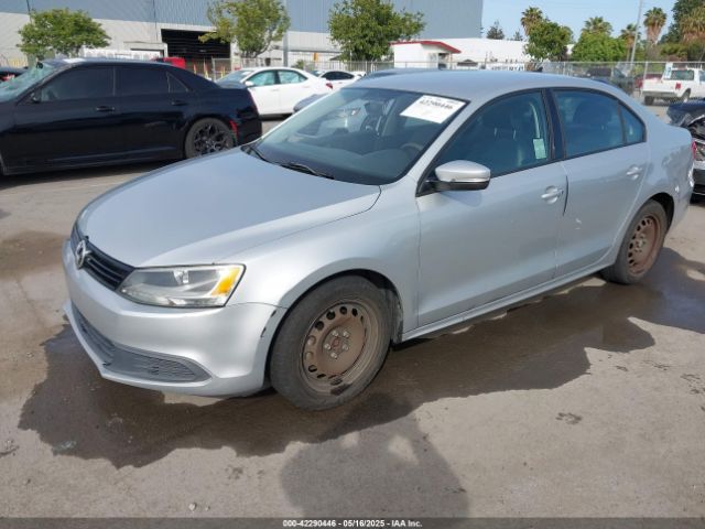 3VWD17AJ8EM396310 Volkswagen Jetta 1.8t Se