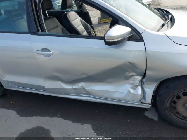 3VWD17AJ8EM396310 Volkswagen Jetta 1.8t Se
