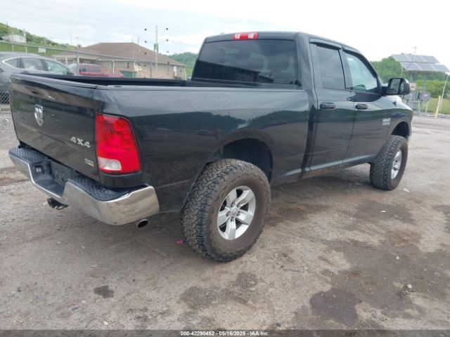 2015 RAM 1500 1C6RR7FG8FS695617 Photo 3